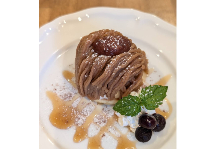 【秋限定スイーツ】渋皮栗のモンブラン